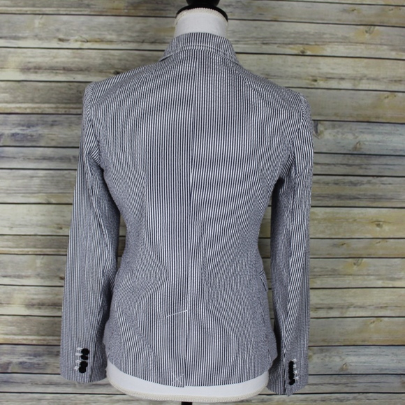 REPOSH // J Crew Schoolboy Blazer Seersucker Nautical Stripe - Picture 4 of 8